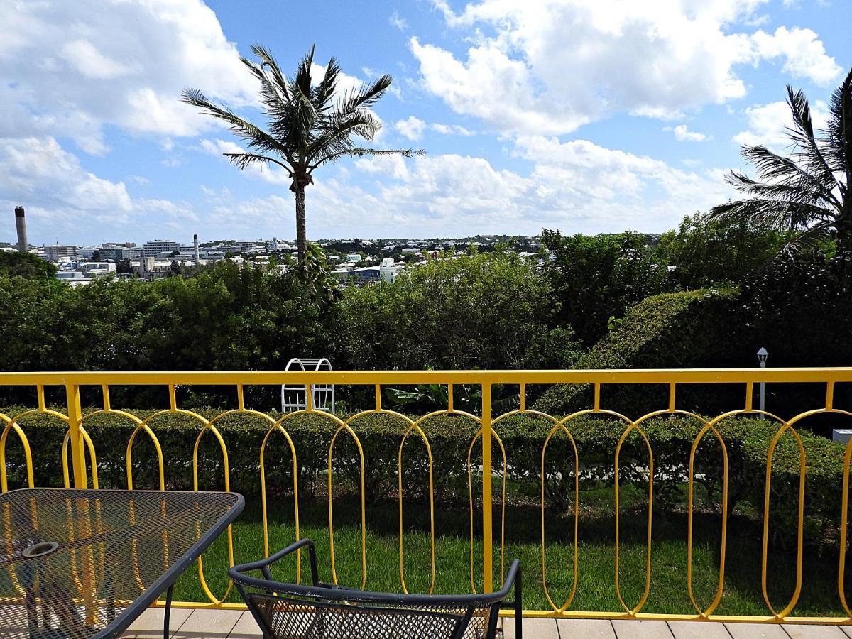 Windsong Guest Apartments Pembroke Extérieur photo