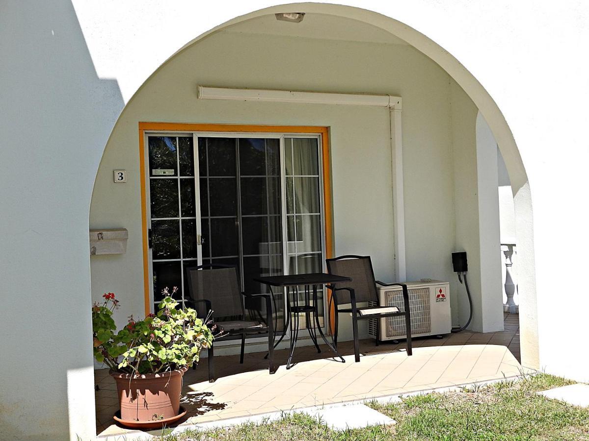 Windsong Guest Apartments Pembroke Extérieur photo