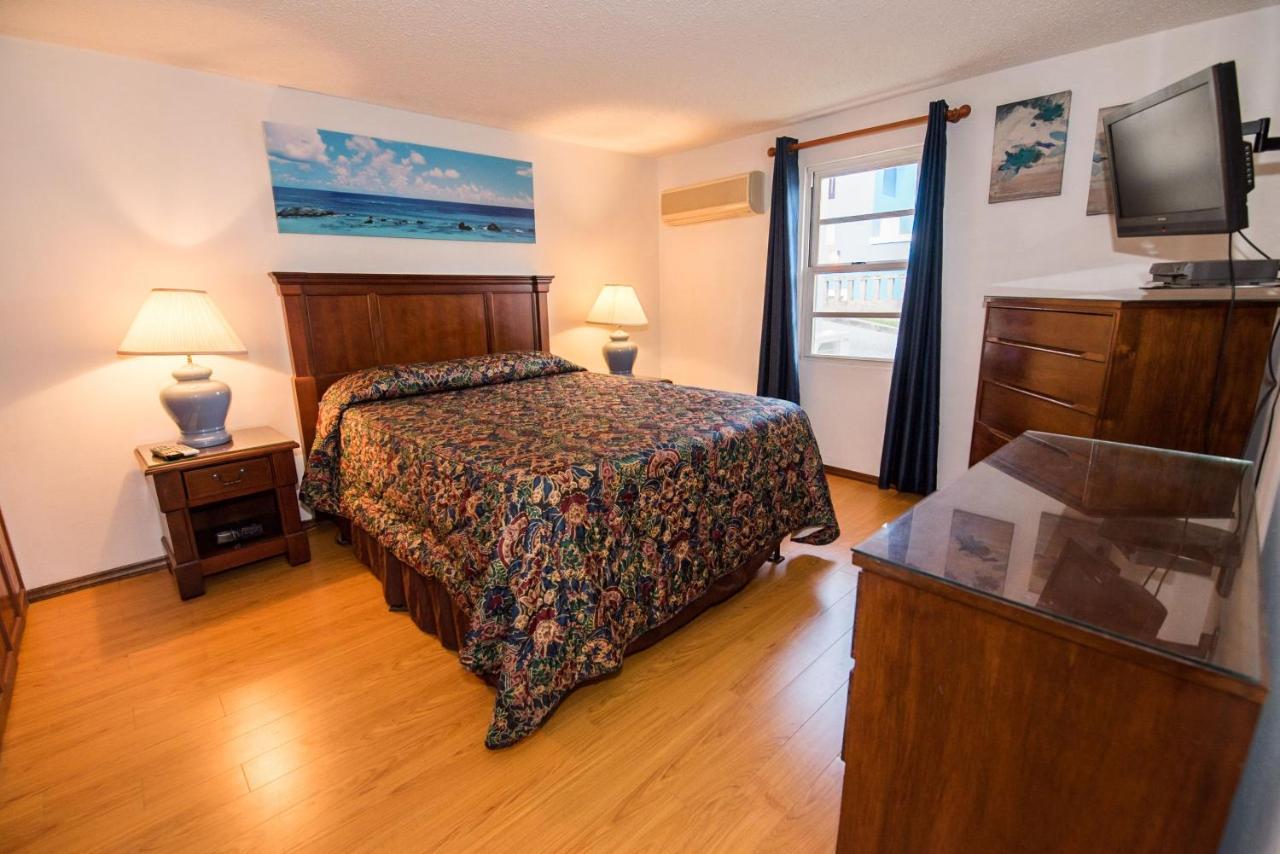 Windsong Guest Apartments Pembroke Extérieur photo