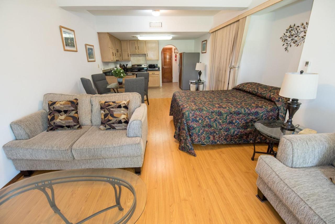 Windsong Guest Apartments Pembroke Extérieur photo