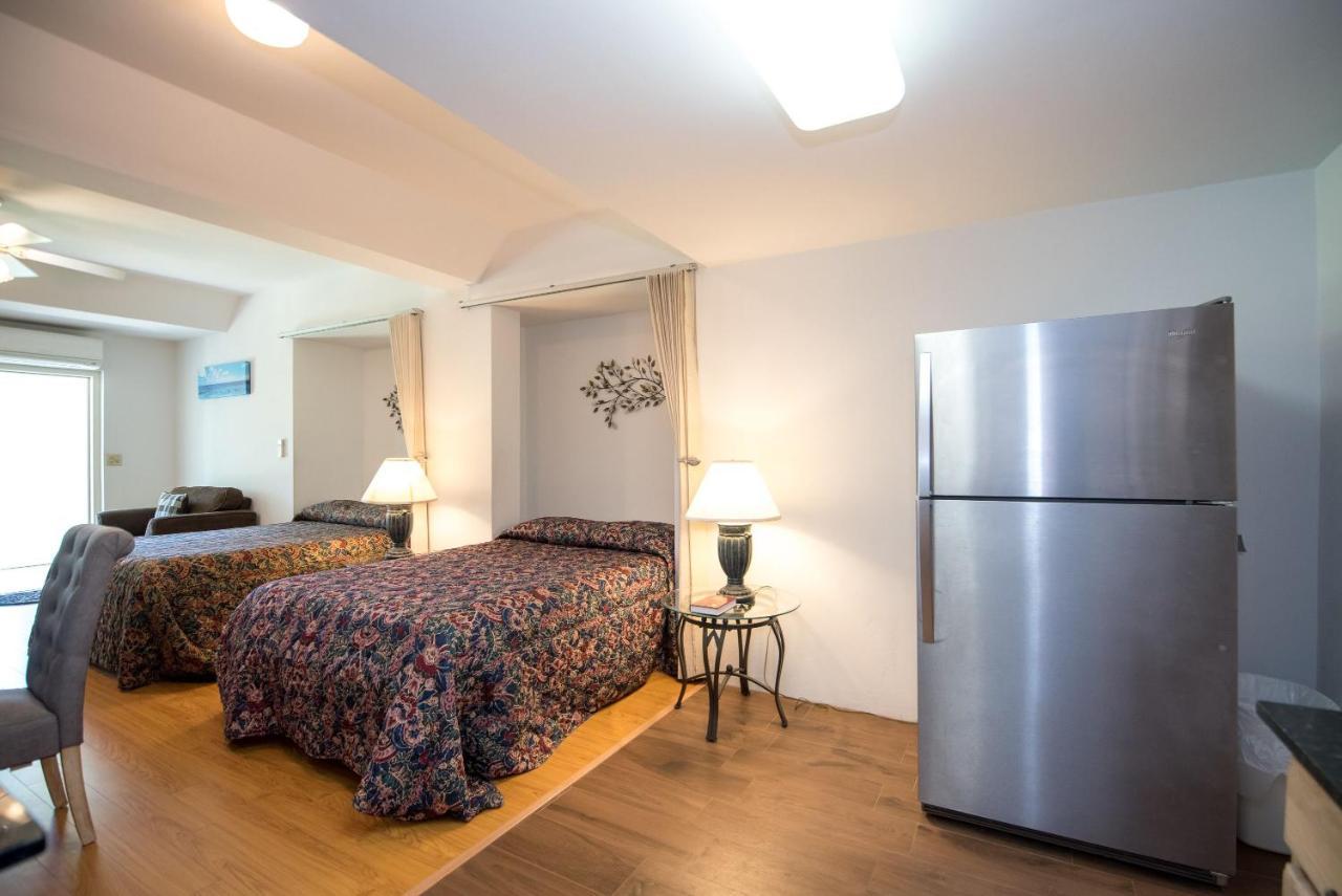 Windsong Guest Apartments Pembroke Extérieur photo